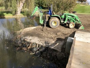 DredgeSOX solutions for lake bank erosion